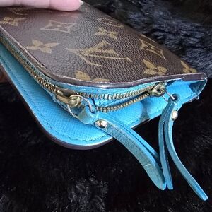 Authentic Louis Vuitton Insolite long zippy wallet